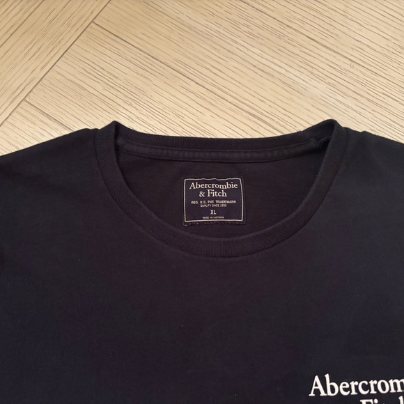 Abercrombie & Fitch Dark Navy Tee - Picture 2 of 4